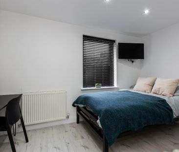 5 bedroom house to rent - Photo 1