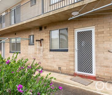 Open the Door to Modern Comfort in a Prime Marion Location - Photo 5