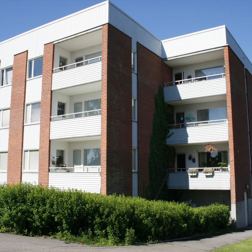 Södra Vägen 52 - Foto 1