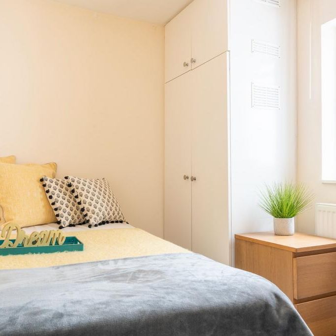 7 bedroom house to rent - Photo 1