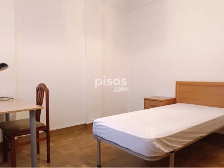 Piso en alquiler en Calle de Alfonso 'El Batallador' - Foto 3