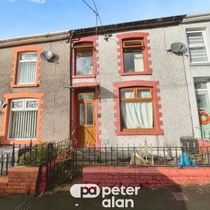 Waun Fach, Nantymoel, BRIDGEND - Photo 2