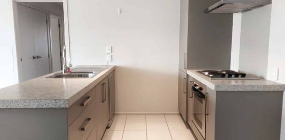 3 Bedroom Apartment - available Feb 2026 - Photo 2