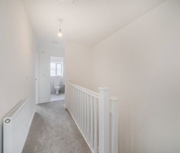 Upton Hall Crescent - Photo 2