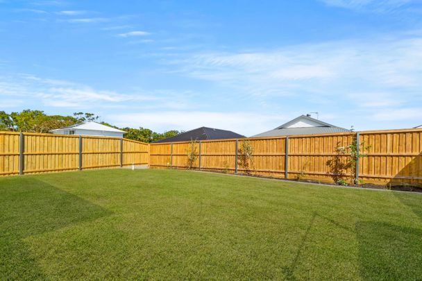 35 Barbin Drive, - Photo 1