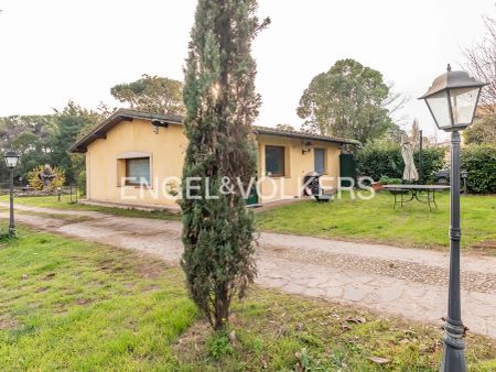Raffinata residenza storica e moderna nel comodo Quartiere Prenestina - Photo 3