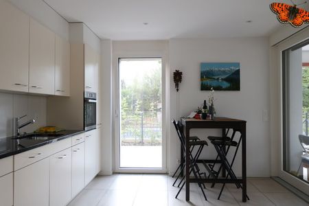 2.5 Zimmer, 65 m², 2. Stock - Foto 3