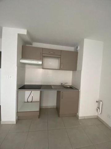 Location Appartement 3 pièces 55m² BEZIERS 34500 - Photo 3