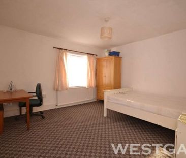 4 Bed - Hatherley Road, Reading - Photo 2