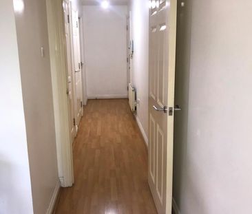 1 Bed Flat, Tarragon Court, IG1 - Photo 6