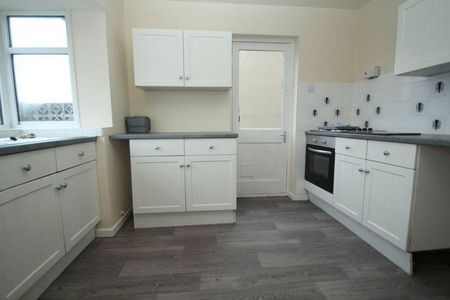 4 bedroom property to rent - Photo 5