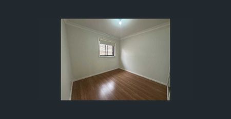 Spacious Granny Flat for Rent in the heart of Mount Pritchard - Photo 3