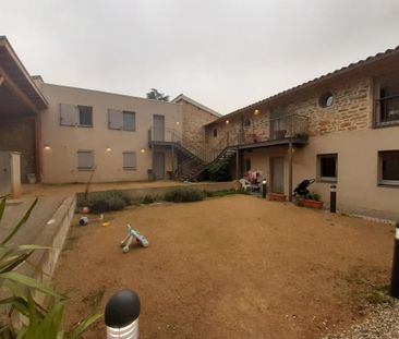 Appartement - T2 - ST ROMAIN AU MONT D OR - Photo 2