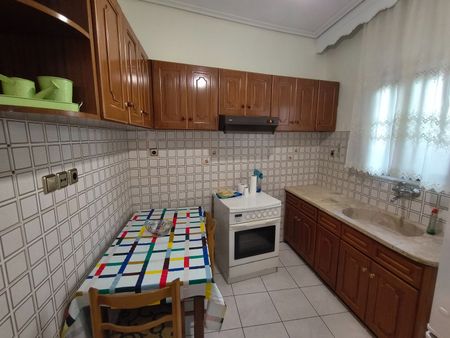 Διαμέρισμα για ενοικίαση Έξι Δρόμοι (Λάρισα) - Φωτογραφία 3