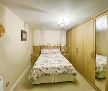 2 bedroom flat to rent - Photo 6