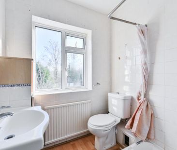 3 bedroom terraced house to rent - Photo 6