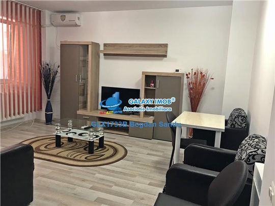 Apartament cu 2 camere de inchiriat in Militari Residence - Photo 1