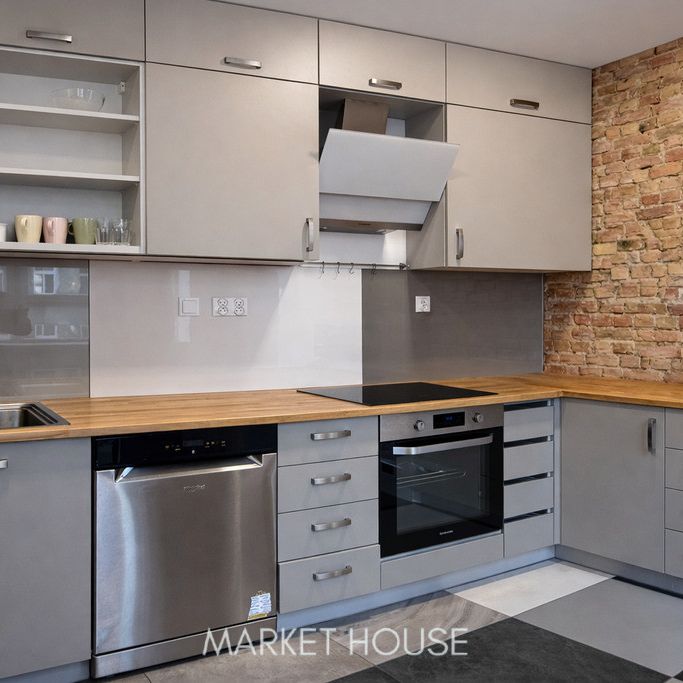 Wyjątkowe mieszkanie z duszą w sercu miasta – 70m - Photo 1