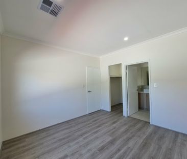 Low-Maintenance Family Home - Photo 3