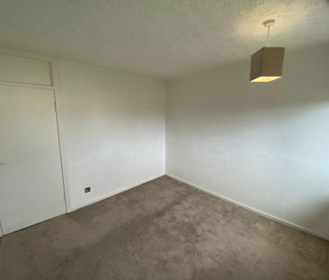 Keal Crescent, Knightswood | £770 Monthly - Photo 6