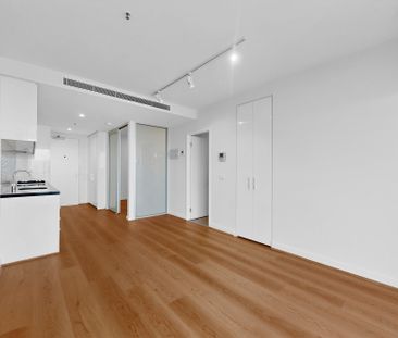 413/110 Keilor Road, Essendon North VIC 3041 - Apartment For Rent |... - Photo 1