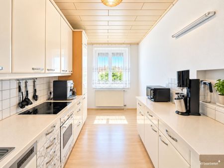 Gepflegte 3-Zimmer-Wohnung mit Loggia in ruhiger, zentraler Lage - Foto 2