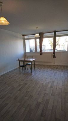 Location appartement 1 pièce 30 m² à Oyonnax (01100) CENTRE - Photo 1