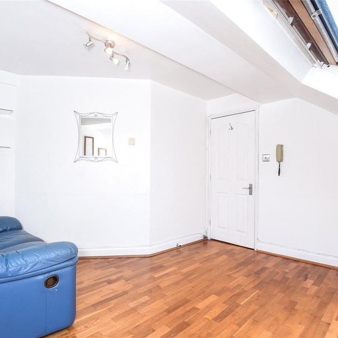 1 bedroom flat to rent - Photo 1