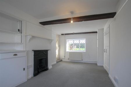 3 bedroom semi-detached house to rent - Photo 3