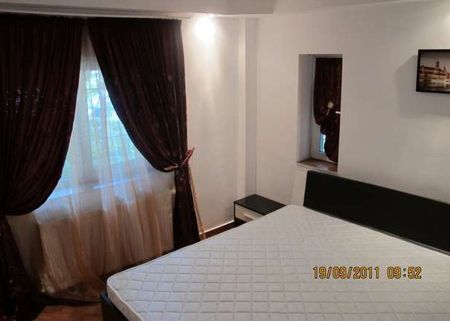 3 rooms renovated apartment for rent Iasi Center - Independence UMF - Photo 3
