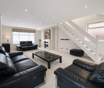 4 bedroom detached house to rent - Photo 3