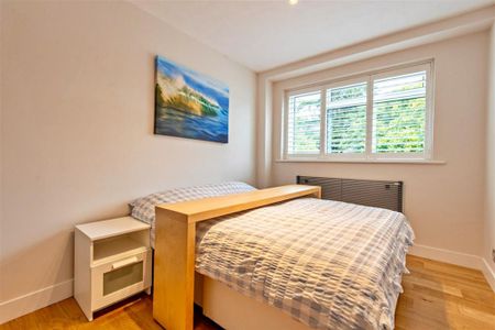 3 bedroom flat to rent - Photo 5