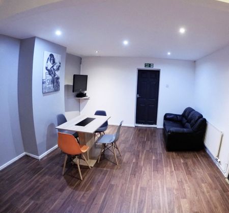 Student Accommodation, 39 Monks Road, Lincoln, Lincolnshire, LN2 5HN, United Kingdom - Photo 4