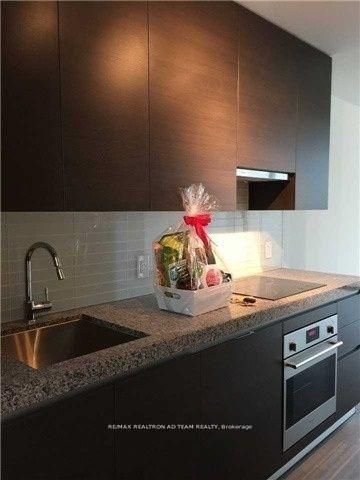 Thompson Residence Lofts 621-629 , #417 - Photo 4