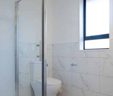 Sunny 3 bedroom townhouse - Photo 5