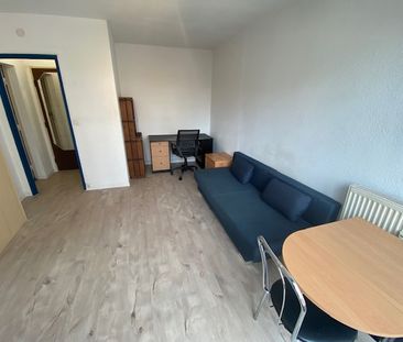 Location Appartement 1 pièce 24m² - Photo 2