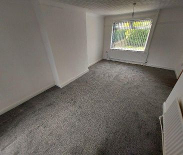 2 bedroom semi-detached house to rent - Photo 2