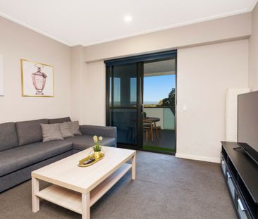 Styled For Living - Apartment with Luxury Facilities - Photo 3