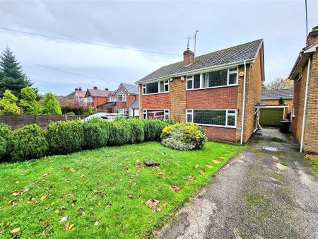 3 bedroom semi-detached house to rent - Photo 2