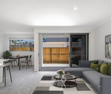 Modern 3 Bedroom Townhouse in Joyner - Photo 4