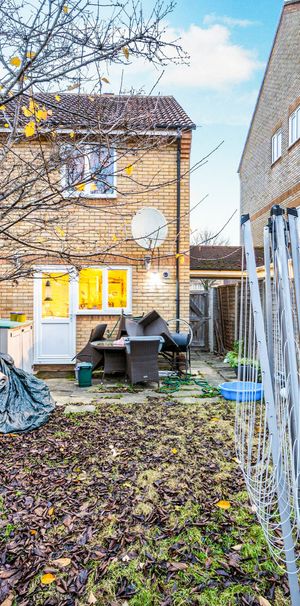 2 bedroom house to rent Launde, Monkston, Milton Keynes, Buckinghamshire, MK10 - Photo 2