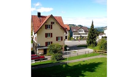 1½ Zimmer-Wohnung in Trogen (AR), möbliert, auf Zeit - Photo 2