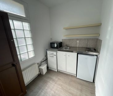 Location Studio 17 m2 à Saint-Quentin - Photo 1