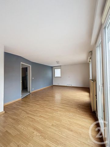 Appartement F4 À Louer 4 Pièces - 70 M - Photo 2