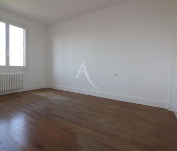 Location Appartement 3 pièces 84m² - Photo 6