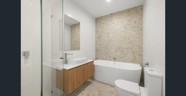 Sophisticated Townhouse in Prime Marsfield Location - Photo 1