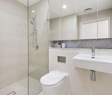 Modern Two Bedroom apartment in the Heart of Dee Why - Photo 4