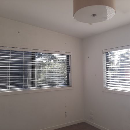 Lovely Townhouse in Point England - Photo 5