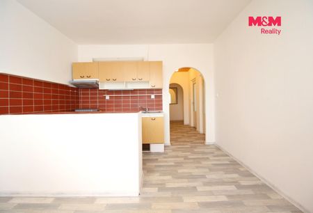 Pronájem bytu 3+1 90 m², Hradec Králové - Photo 4
