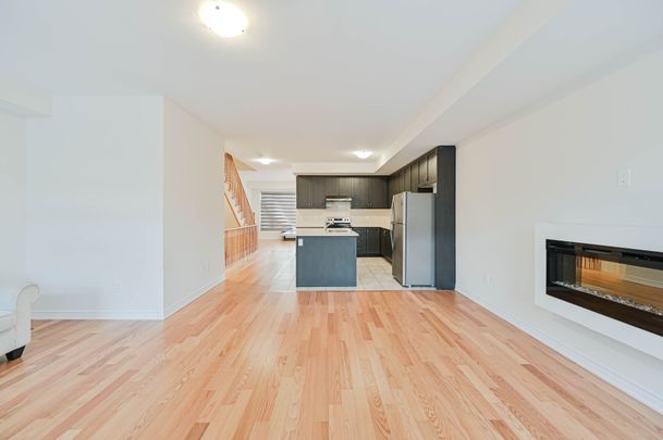 For Lease - 27 minnock Street, Caledon, Ontario - Photo 1